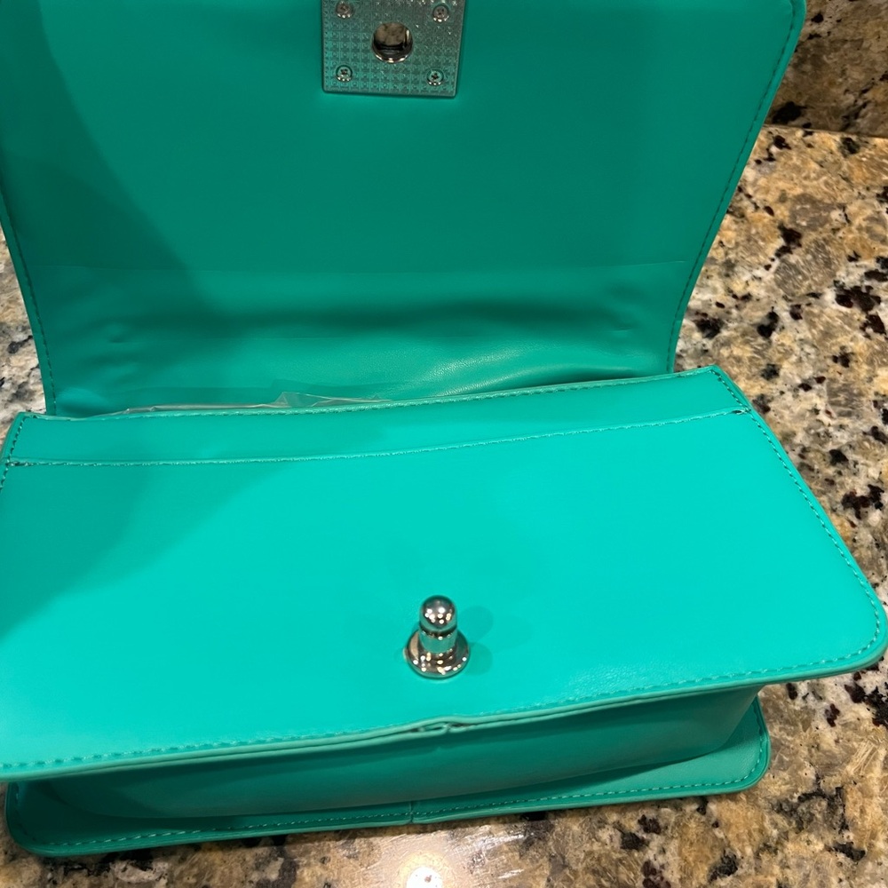 Badgley Mischka Turquoise Quilted Crossbody Bag - Picture 3 of 11